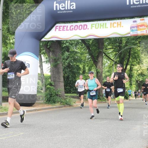 29.06.2025 - hella hamburg halbmarathon KatJ http://msf.ph/oto/8528734 29.06.2025 10:56:01 Zwischen KM18-KM19 1406, 3025, 3262, 4663, 5176, 6028, 6083, 7802 meine-sportfotos.de