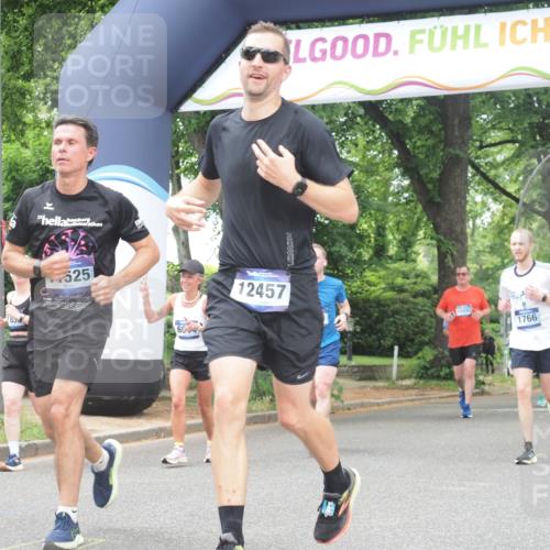 29.06.2025 - hella hamburg halbmarathon KatJ http://msf.ph/oto/8529396 29.06.2025 10:56:37 Zwischen KM18-KM19 1745, 1766, 1830, 1850, 5191, 5242, 6664 meine-sportfotos.de