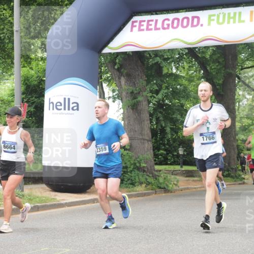 29.06.2025 - hella hamburg halbmarathon KatJ http://msf.ph/oto/8529411 29.06.2025 10:56:38 Zwischen KM18-KM19 1745, 1766, 1830, 1850, 2359, 5191, 5242, 6664 meine-sportfotos.de