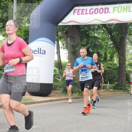 29.06.2025 - hella hamburg halbmarathon KatJ http://msf.ph/oto/8529607 29.06.2025 10:56:51 Zwischen KM18-KM19 1347, 4904 meine-sportfotos.de