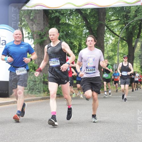 29.06.2025 - hella hamburg halbmarathon KatJ http://msf.ph/oto/8529784 29.06.2025 10:57:09 Zwischen KM18-KM19 2055, 2277, 3834, 3844, 5845, 8755 meine-sportfotos.de