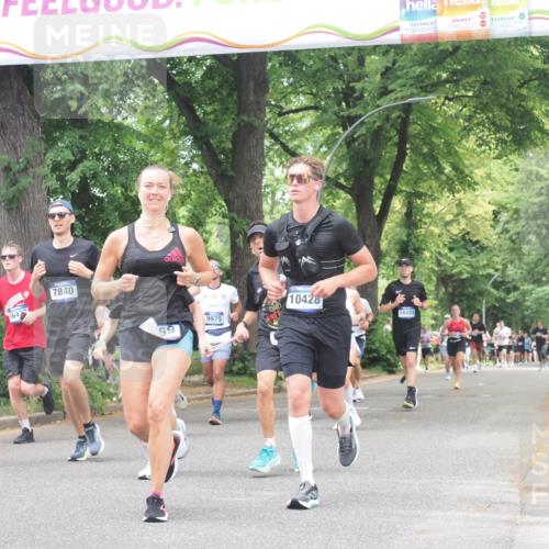 29.06.2025 - hella hamburg halbmarathon KatJ http://msf.ph/oto/8529905 29.06.2025 10:57:20 Zwischen KM18-KM19 1173, 1527, 1859, 3729, 7209, 7840 meine-sportfotos.de