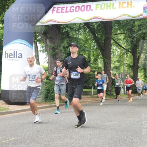 29.06.2025 - hella hamburg halbmarathon KatJ http://msf.ph/oto/8529959 29.06.2025 10:57:25 Zwischen KM18-KM19 1173, 1859, 2990, 3691, 3729, 5423, 7209, 7840 meine-sportfotos.de