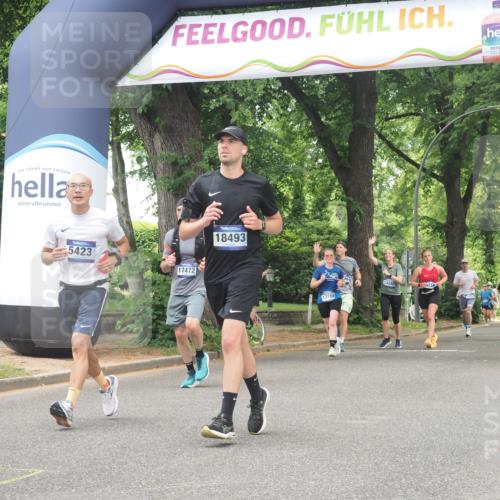 29.06.2025 - hella hamburg halbmarathon KatJ http://msf.ph/oto/8529962 29.06.2025 10:57:25 Zwischen KM18-KM19 1173, 1859, 2990, 3691, 3729, 5423, 7209, 7840 meine-sportfotos.de