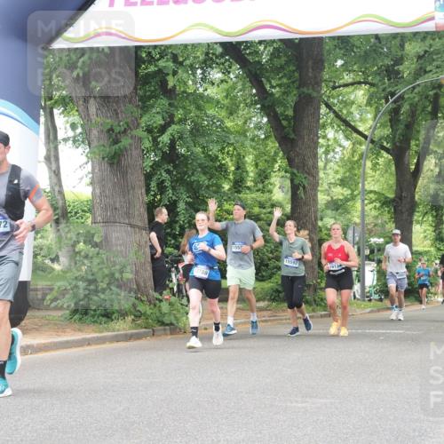 29.06.2025 - hella hamburg halbmarathon KatJ http://msf.ph/oto/8529973 29.06.2025 10:57:26 Zwischen KM18-KM19 1173, 1859, 2990, 3691, 5423, 7209, 7840 meine-sportfotos.de