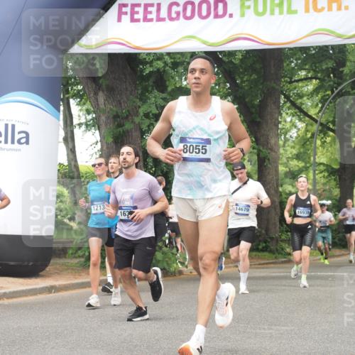 29.06.2025 - hella hamburg halbmarathon KatJ http://msf.ph/oto/8530132 29.06.2025 10:57:39 Zwischen KM18-KM19 1213, 2110, 4007, 7881, 8055 meine-sportfotos.de