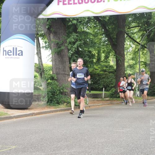 29.06.2025 - hella hamburg halbmarathon KatJ http://msf.ph/oto/8530420 29.06.2025 10:57:58 Zwischen KM18-KM19 1893, 6166 meine-sportfotos.de