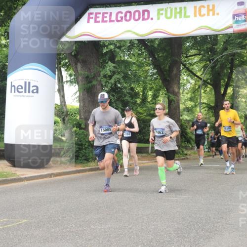29.06.2025 - hella hamburg halbmarathon KatJ http://msf.ph/oto/8530470 29.06.2025 10:58:02 Zwischen KM18-KM19 1893, 2904, 3176, 4394, 7462 meine-sportfotos.de