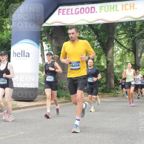 29.06.2025 - hella hamburg halbmarathon KatJ http://msf.ph/oto/8530524 29.06.2025 10:58:05 Zwischen KM18-KM19 1893, 2904, 3176, 4394, 7462 meine-sportfotos.de