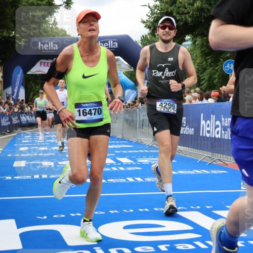 29.06.2025 - hella hamburg halbmarathon Strokosch-Dieckow http://msf.ph/oto/8534020 29.06.2025 10:57:00 Ziel 1485, 2282, 2759, 4261, 4299, 5033, 8669, 11043, 11143, 11212, 11638, 13691, 14408, 14588, 14678, 15097, 16470, 16620, 16909, 17617, 18208, 18719, 19091 meine-sportfotos.de