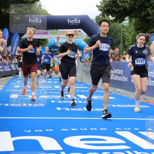 29.06.2025 - hella hamburg halbmarathon Strokosch-Dieckow http://msf.ph/oto/8534096 29.06.2025 10:57:24 Ziel 2417, 3435, 5015, 5134, 5728, 5926, 6272, 6281, 6302, 8393, 9450, 9727, 9934, 12014, 12144, 12590, 13245, 13394, 13664, 15695, 16093, 16625, 16830, 17160, 17758, 17779, 17828 meine-sportfotos.de