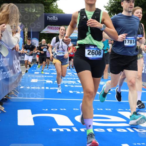 29.06.2025 - hella hamburg halbmarathon Strokosch-Dieckow http://msf.ph/oto/8534157 29.06.2025 10:57:39 Ziel 1239, 1715, 1719, 1972, 2236, 2606, 2652, 4502, 5391, 5457, 5458, 7833, 10133, 12440, 12774, 13523, 14571, 14737, 14951, 15217, 15220, 16418, 17201, 17455, 17769, 17814, 18388, 18508, 18727, 18985 meine-sportfotos.de