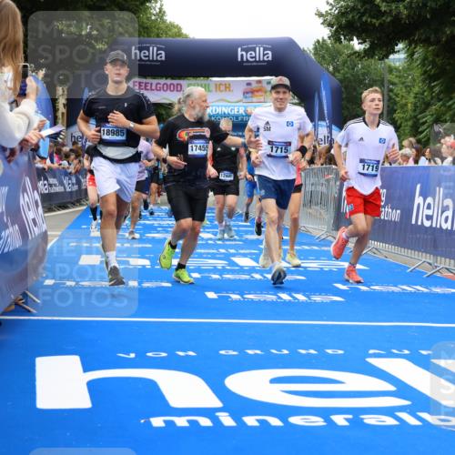 29.06.2025 - hella hamburg halbmarathon Strokosch-Dieckow http://msf.ph/oto/8534165 29.06.2025 10:57:41 Ziel 1239, 1715, 1719, 1972, 2034, 2606, 2652, 5391, 5457, 5458, 7269, 7833, 10133, 10599, 10703, 12440, 12523, 12774, 13523, 14571, 14737, 14951, 15217, 15220, 16418, 17201, 17455, 17769, 17814, 18388, 18508, 18727, 18985 meine-sportfotos.de