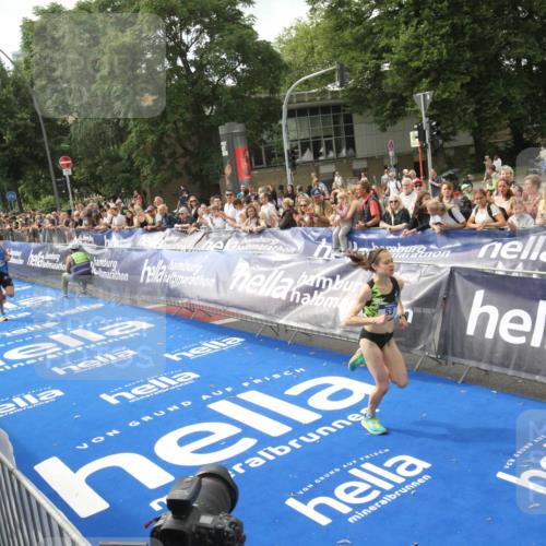 29.06.2025 - hella hamburg halbmarathon Michael Strokosch http://msf.ph/oto/8535478 29.06.2025 10:19:13 Ziel  meine-sportfotos.de