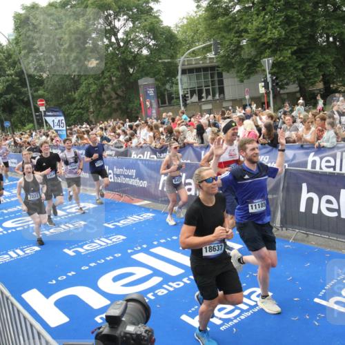 29.06.2025 - hella hamburg halbmarathon Michael Strokosch http://msf.ph/oto/8536609 29.06.2025 10:46:31 Ziel  meine-sportfotos.de