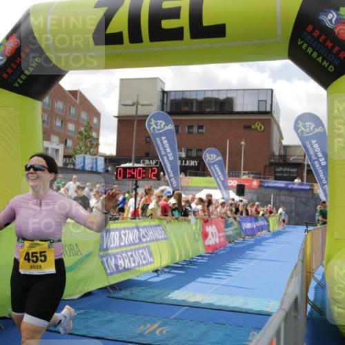 10.08.2025 - GEWOBA Citytriathlon Bremen H.Heesch http://msf.ph/oto/8538787 10.08.2025 11:43:49 Ziel 201, 455, 475 meine-sportfotos.de