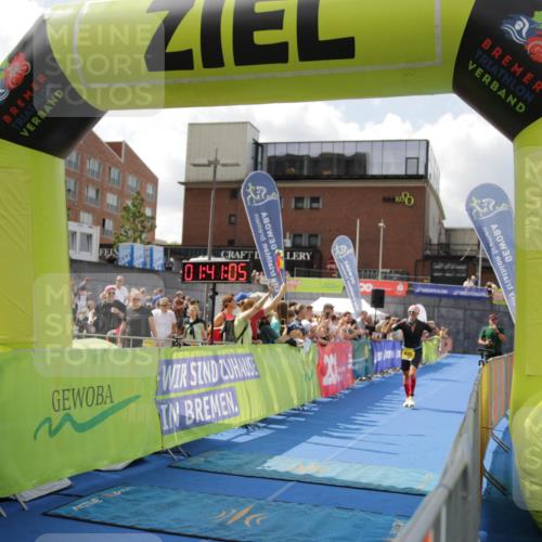 10.08.2025 - GEWOBA Citytriathlon Bremen H.Heesch http://msf.ph/oto/8538863 10.08.2025 11:44:42 Ziel 27, 454 meine-sportfotos.de