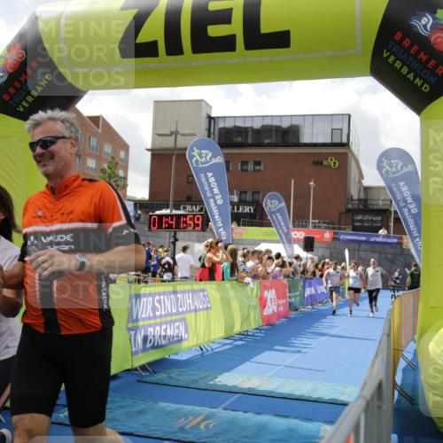 10.08.2025 - GEWOBA Citytriathlon Bremen H.Heesch http://msf.ph/oto/8538938 10.08.2025 11:45:36 Ziel 227 meine-sportfotos.de