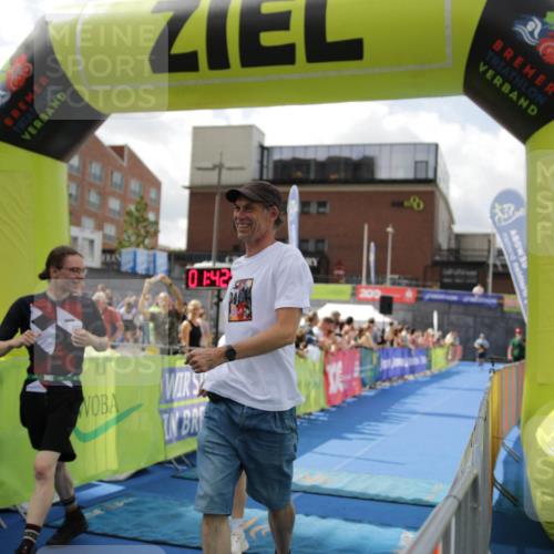 10.08.2025 - GEWOBA Citytriathlon Bremen H.Heesch http://msf.ph/oto/8539044 10.08.2025 11:46:21 Ziel 193 meine-sportfotos.de