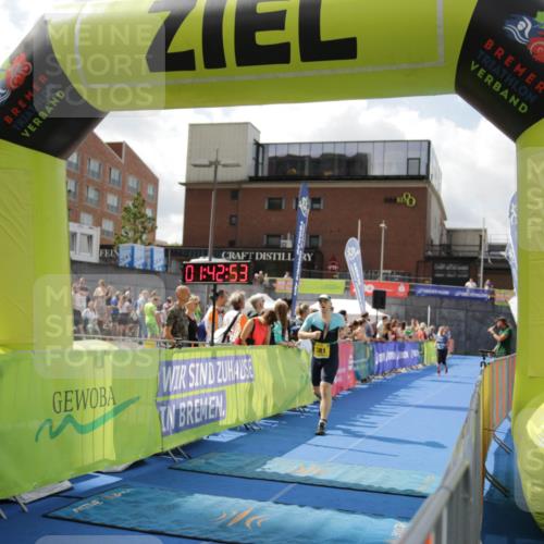 10.08.2025 - GEWOBA Citytriathlon Bremen H.Heesch http://msf.ph/oto/8539084 10.08.2025 11:46:30 Ziel 193, 381 meine-sportfotos.de