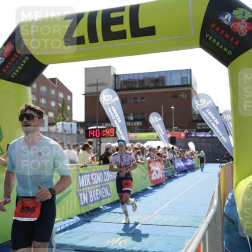 10.08.2025 - GEWOBA Citytriathlon Bremen H.Heesch http://msf.ph/oto/8539326 10.08.2025 14:01:48 Ziel 680, 846, 889, 951 meine-sportfotos.de