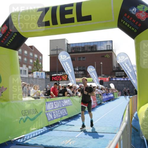 10.08.2025 - GEWOBA Citytriathlon Bremen H.Heesch http://msf.ph/oto/8539345 10.08.2025 14:05:40 Ziel 628, 684, 706, 973 meine-sportfotos.de