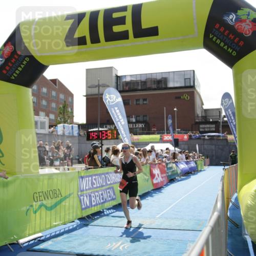 10.08.2025 - GEWOBA Citytriathlon Bremen H.Heesch http://msf.ph/oto/8539409 10.08.2025 14:13:50 Ziel 679, 891, 966 meine-sportfotos.de