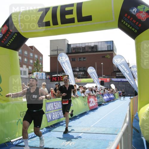 10.08.2025 - GEWOBA Citytriathlon Bremen H.Heesch http://msf.ph/oto/8539438 10.08.2025 14:17:17 Ziel 678, 813, 870, 897 meine-sportfotos.de