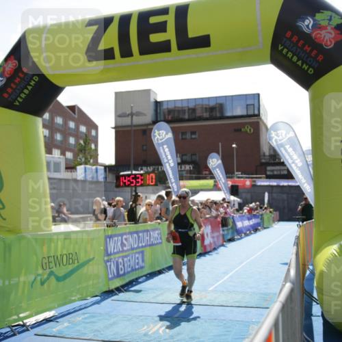 10.08.2025 - GEWOBA Citytriathlon Bremen H.Heesch http://msf.ph/oto/8539538 10.08.2025 14:53:09 Ziel 89, 980 meine-sportfotos.de