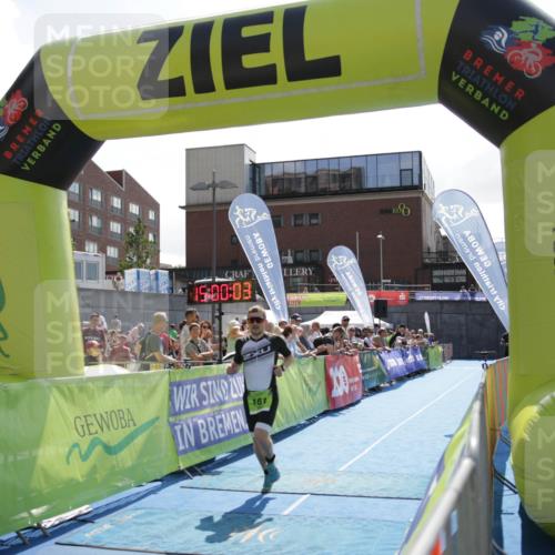 10.08.2025 - GEWOBA Citytriathlon Bremen H.Heesch http://msf.ph/oto/8539544 10.08.2025 15:00:02 Ziel 161 meine-sportfotos.de
