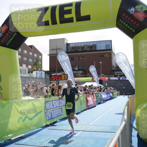 10.08.2025 - GEWOBA Citytriathlon Bremen H.Heesch http://msf.ph/oto/8539553 10.08.2025 15:05:30 Ziel 268 meine-sportfotos.de