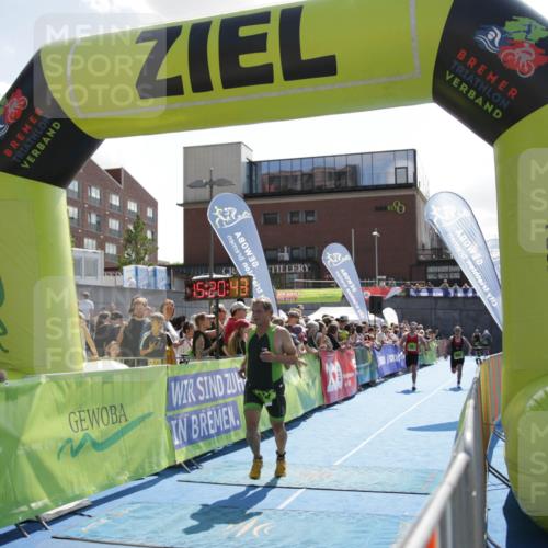 10.08.2025 - GEWOBA Citytriathlon Bremen H.Heesch http://msf.ph/oto/8539648 10.08.2025 15:20:42 Ziel 20, 47, 50, 69, 76, 314 meine-sportfotos.de