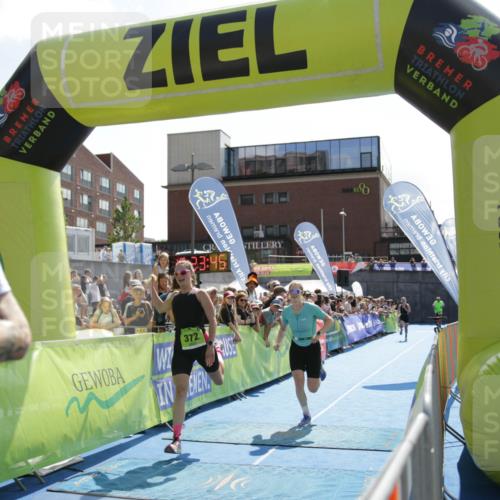 10.08.2025 - GEWOBA Citytriathlon Bremen H.Heesch http://msf.ph/oto/8539676 10.08.2025 15:23:44 Ziel 98, 209 meine-sportfotos.de