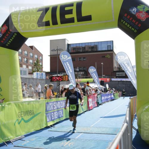 10.08.2025 - GEWOBA Citytriathlon Bremen H.Heesch http://msf.ph/oto/8539861 10.08.2025 15:45:13 Ziel 188, 335 meine-sportfotos.de