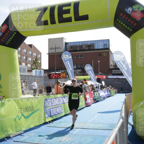 10.08.2025 - GEWOBA Citytriathlon Bremen H.Heesch http://msf.ph/oto/8539862 10.08.2025 15:45:24 Ziel 335, 438 meine-sportfotos.de