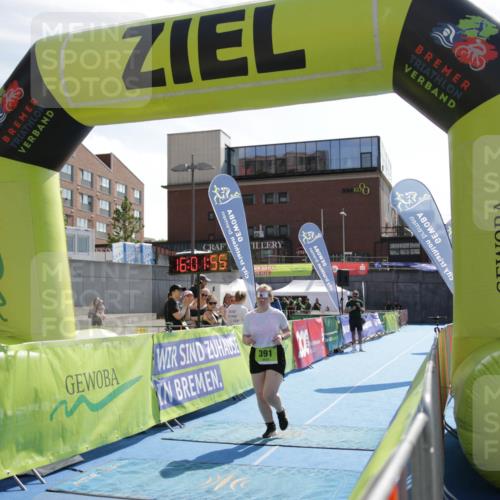 10.08.2025 - GEWOBA Citytriathlon Bremen H.Heesch http://msf.ph/oto/8539888 10.08.2025 16:01:55 Ziel 391 meine-sportfotos.de