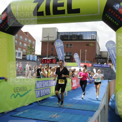 10.08.2025 - GEWOBA Citytriathlon Bremen H.Heesch http://msf.ph/oto/8539977 10.08.2025 11:35:54 Ziel 115, 125, 207, 247, 382 meine-sportfotos.de