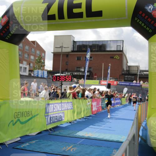 10.08.2025 - GEWOBA Citytriathlon Bremen H.Heesch http://msf.ph/oto/8540187 10.08.2025 11:42:35 Ziel 235, 476 meine-sportfotos.de