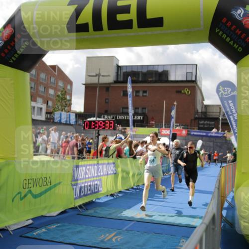 10.08.2025 - GEWOBA Citytriathlon Bremen H.Heesch http://msf.ph/oto/8540493 10.08.2025 11:43:10 Ziel 49, 169, 229, 354, 506 meine-sportfotos.de