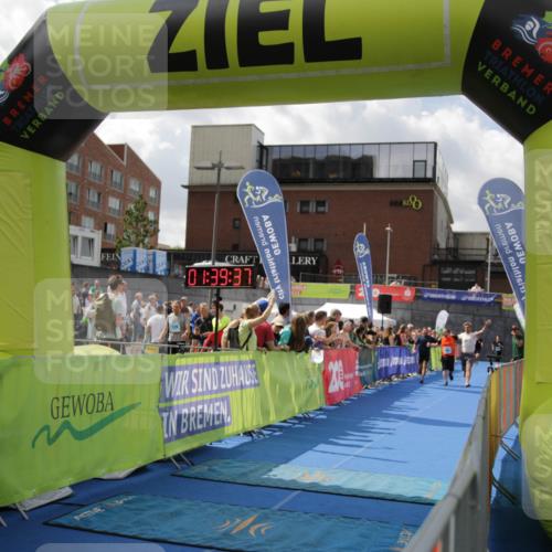 10.08.2025 - GEWOBA Citytriathlon Bremen H.Heesch http://msf.ph/oto/8540536 10.08.2025 11:43:14 Ziel 49, 169, 229, 354, 506 meine-sportfotos.de