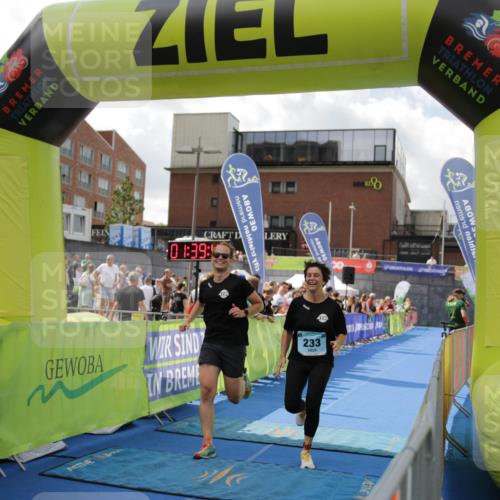 10.08.2025 - GEWOBA Citytriathlon Bremen H.Heesch http://msf.ph/oto/8540627 10.08.2025 11:43:24 Ziel 93, 233 meine-sportfotos.de