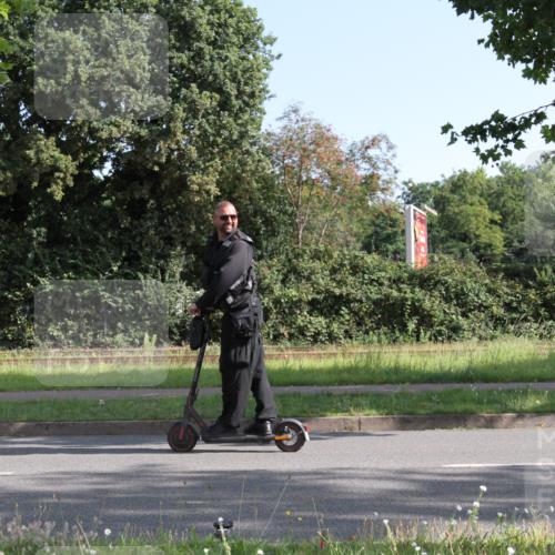 10.08.2025 - GEWOBA Citytriathlon Bremen Yannick Fuchs http://msf.ph/oto/8541084 10.08.2025 10:20:13 Radfahren  meine-sportfotos.de
