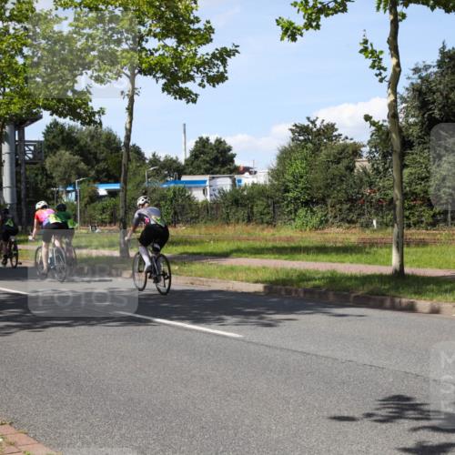10.08.2025 - GEWOBA Citytriathlon Bremen Yannick Fuchs http://msf.ph/oto/8541441 10.08.2025 14:29:18 Radfahren 117, 172, 188, 206, 212, 365, 389, 447 meine-sportfotos.de