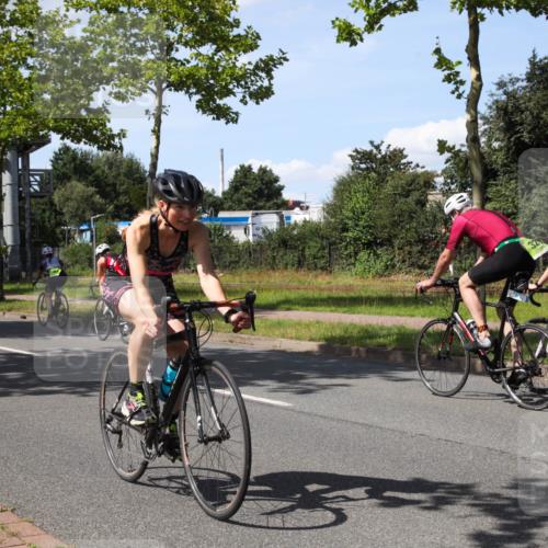 10.08.2025 - GEWOBA Citytriathlon Bremen Yannick Fuchs http://msf.ph/oto/8541624 10.08.2025 14:29:39 Radfahren 117, 179, 206, 212, 226, 275, 351, 365, 373, 405, 466, 468, 487, 517 meine-sportfotos.de