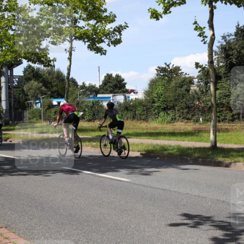 10.08.2025 - GEWOBA Citytriathlon Bremen Yannick Fuchs http://msf.ph/oto/8541630 10.08.2025 14:29:40 Radfahren 117, 179, 206, 212, 226, 275, 351, 365, 373, 405, 466, 468, 487, 517 meine-sportfotos.de