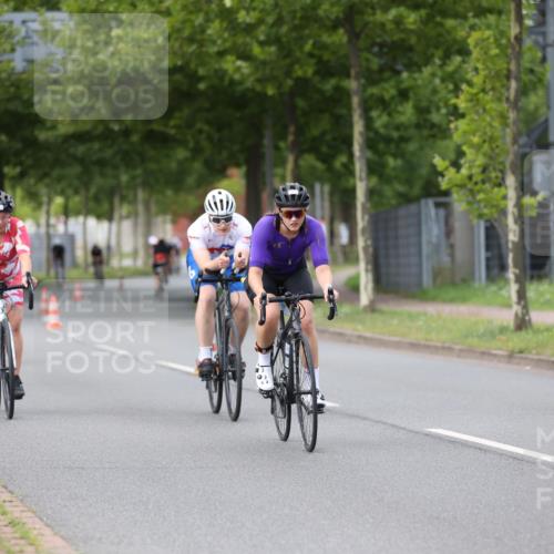 10.08.2025 - GEWOBA Citytriathlon Bremen Yannick Fuchs http://msf.ph/oto/8541700 10.08.2025 12:46:38 Radfahren 576, 605, 799, 823, 903, 918, 962, 1007, 1020 meine-sportfotos.de