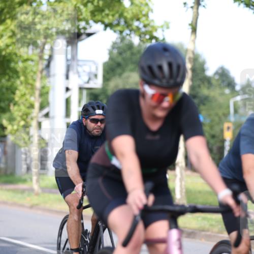 10.08.2025 - GEWOBA Citytriathlon Bremen Yannick Fuchs http://msf.ph/oto/8541712 10.08.2025 10:38:19 Radfahren 5, 19, 93, 101, 207, 247, 391, 463, 475, 482 meine-sportfotos.de
