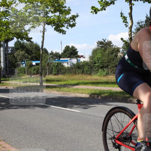 10.08.2025 - GEWOBA Citytriathlon Bremen Yannick Fuchs http://msf.ph/oto/8541759 10.08.2025 14:30:11 Radfahren 42, 66, 95, 112, 148, 149, 315, 337, 361, 374, 400, 402, 410, 429, 454 meine-sportfotos.de