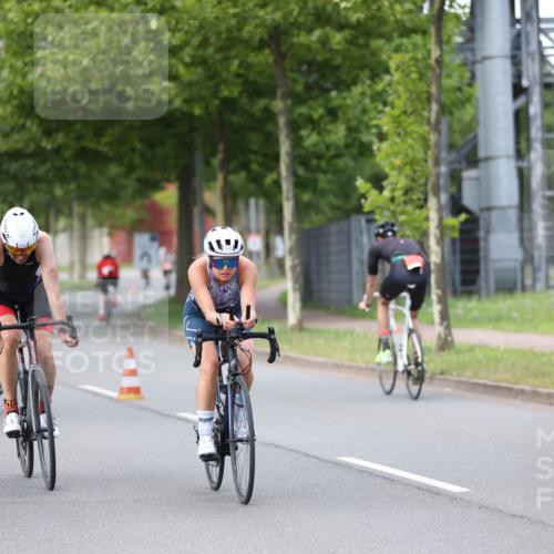 10.08.2025 - GEWOBA Citytriathlon Bremen Yannick Fuchs http://msf.ph/oto/8542276 10.08.2025 12:47:48 Radfahren 566, 587, 590, 679, 745, 801, 884, 916, 941, 943, 951 meine-sportfotos.de