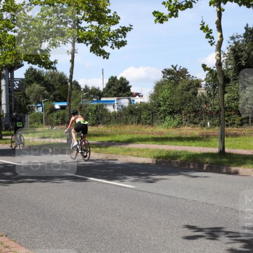 10.08.2025 - GEWOBA Citytriathlon Bremen Yannick Fuchs http://msf.ph/oto/8542838 10.08.2025 14:33:16 Radfahren 14, 37, 74, 93, 138, 207, 473, 518, 519 meine-sportfotos.de